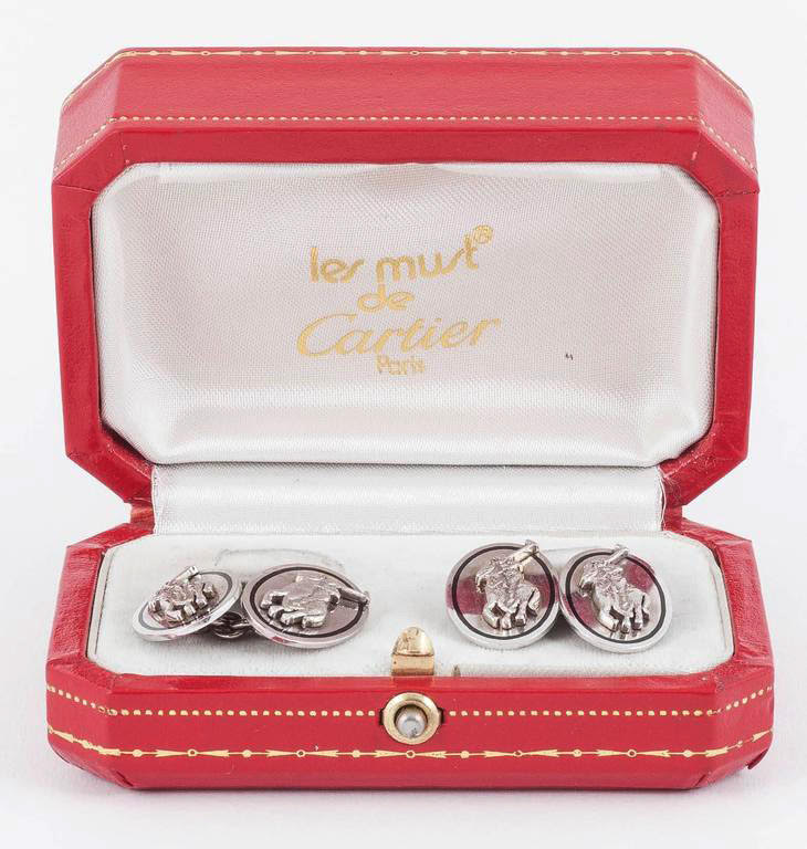 cufflinks